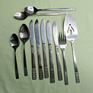 CUS3 Customcraft Lot of 11 Salad Teaspoon Oval Soup Spoon  Pie Server Iced Tea